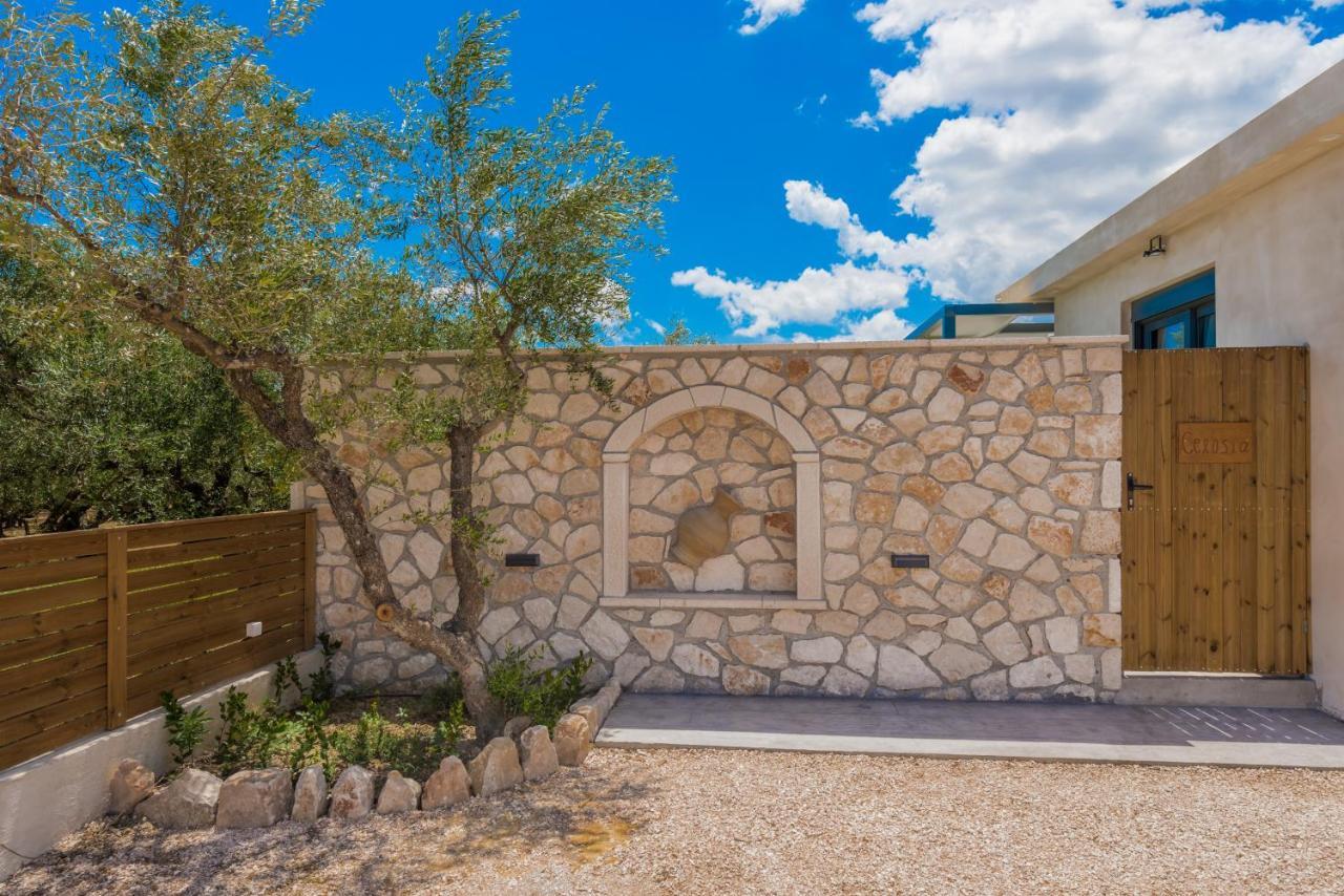 Natura Verde Villas Fiolitis Exterior photo