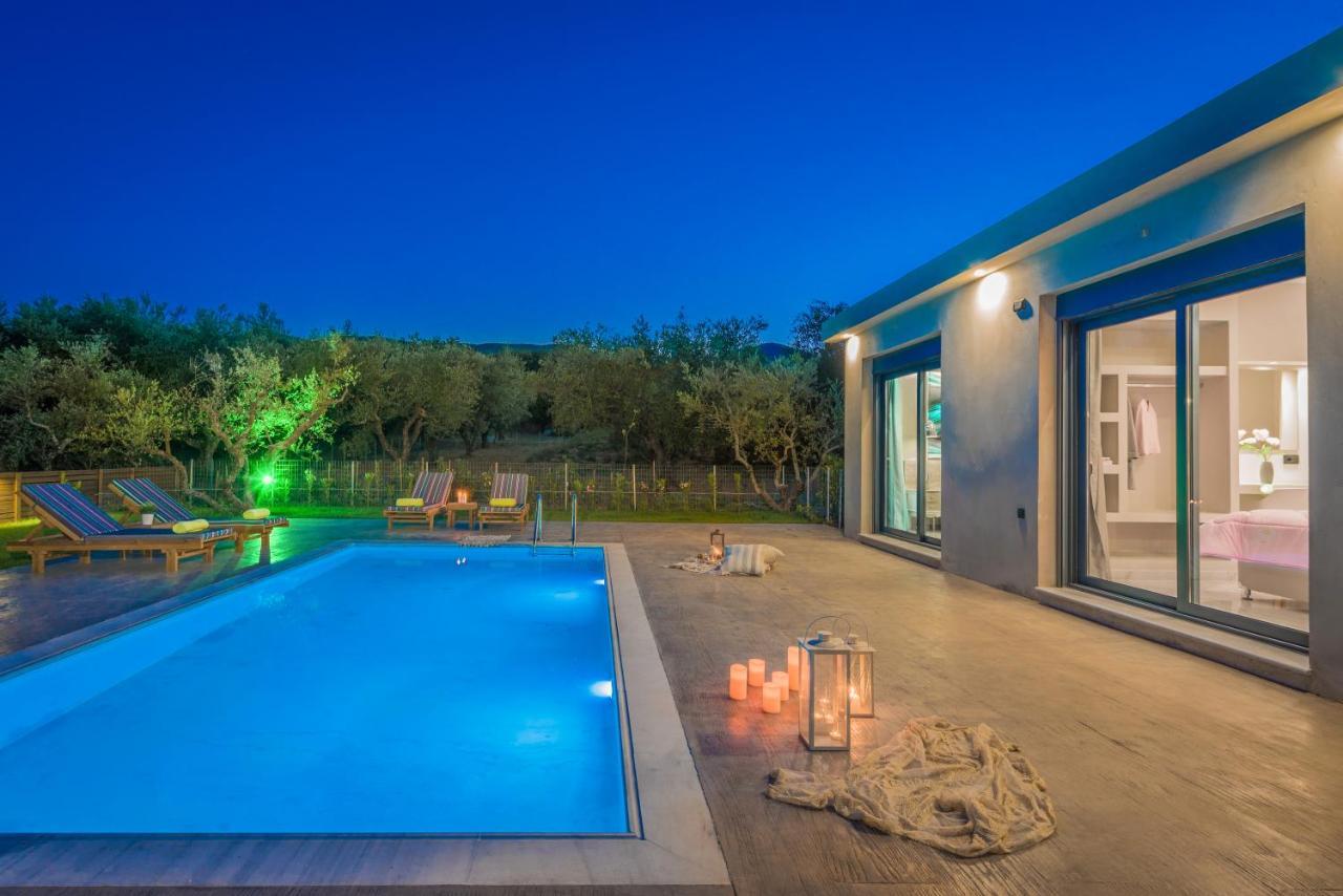 Natura Verde Villas Fiolitis Exterior photo