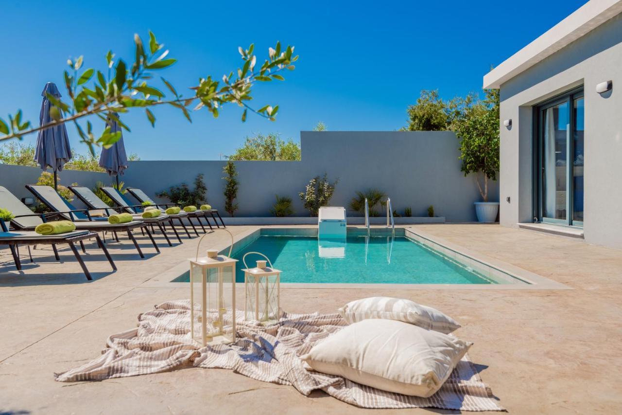 Natura Verde Villas Fiolitis Exterior photo